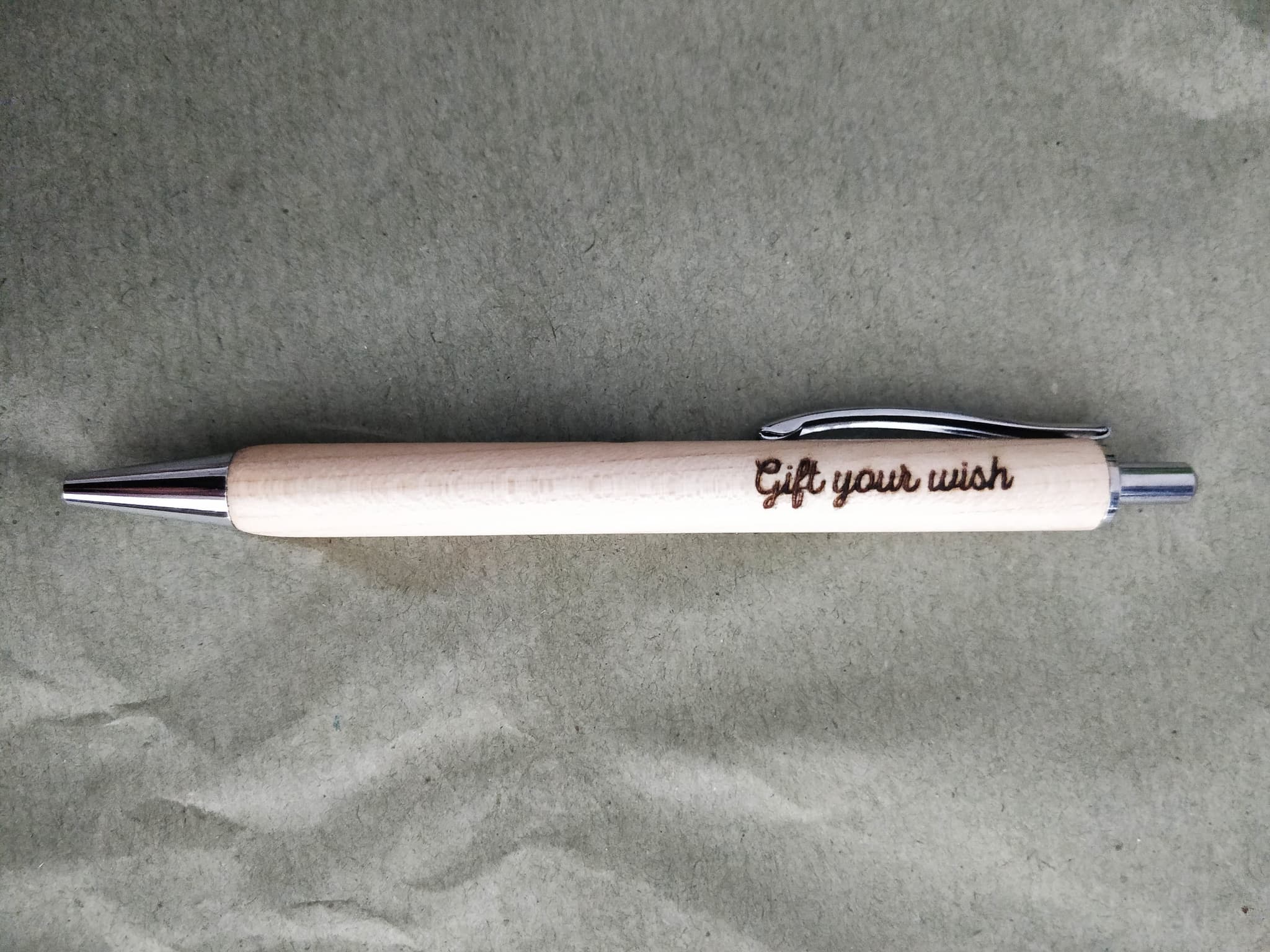 How to Choose the Best Personalised Pens for Your Brand