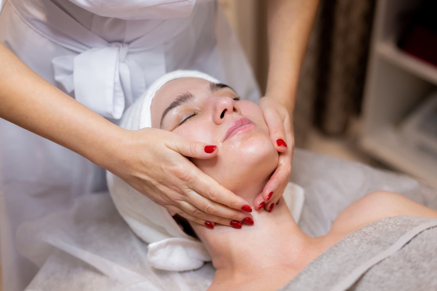 Discover the Best Microneedling Hawaii Treatments at Kaia Spa